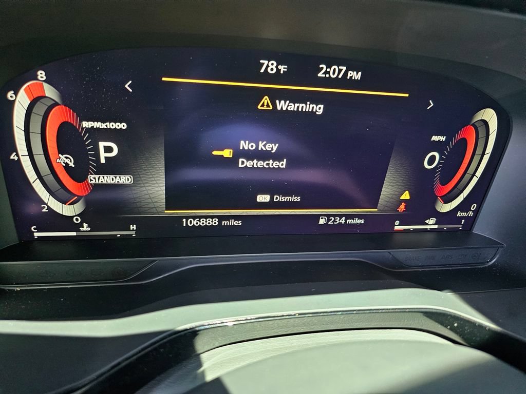 Used 2022 Nissan Pathfinder Platinum w/ Cargo Package FWD image 27