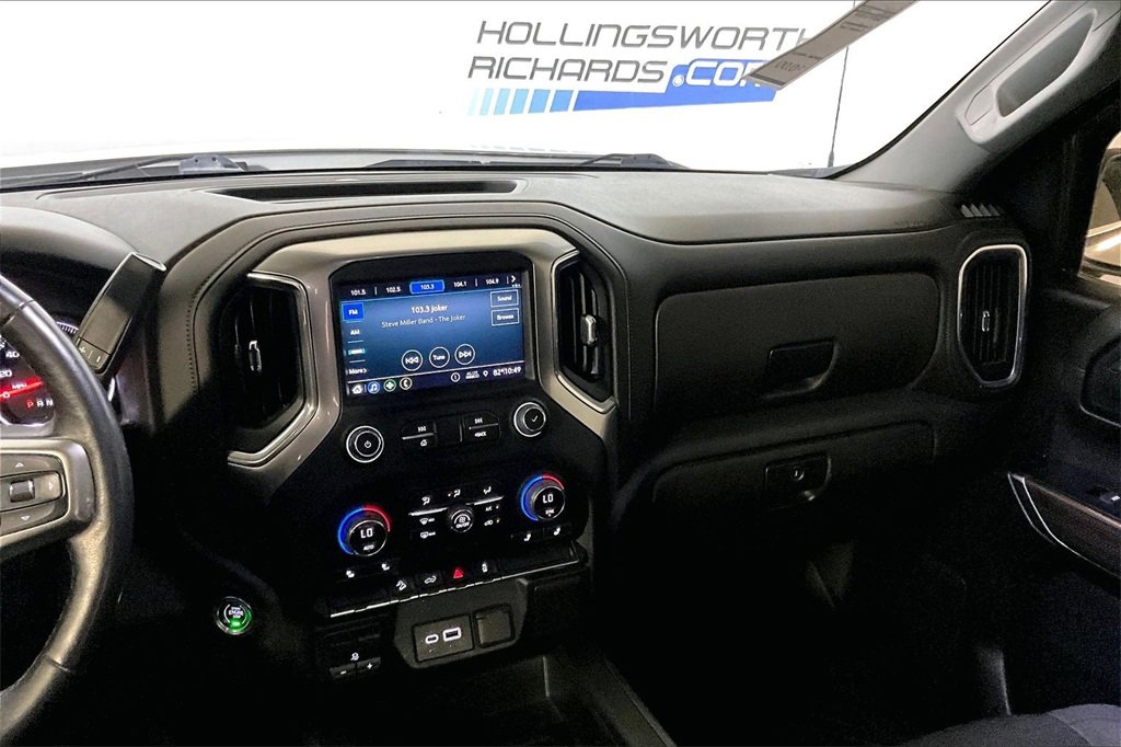 Used 2021 Chevrolet Silverado 1500 LT Trail Boss w/ Bed Protection Package image 5