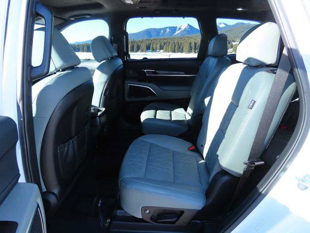 Used 2024 Kia Telluride SX Prestige X-Pro image 17