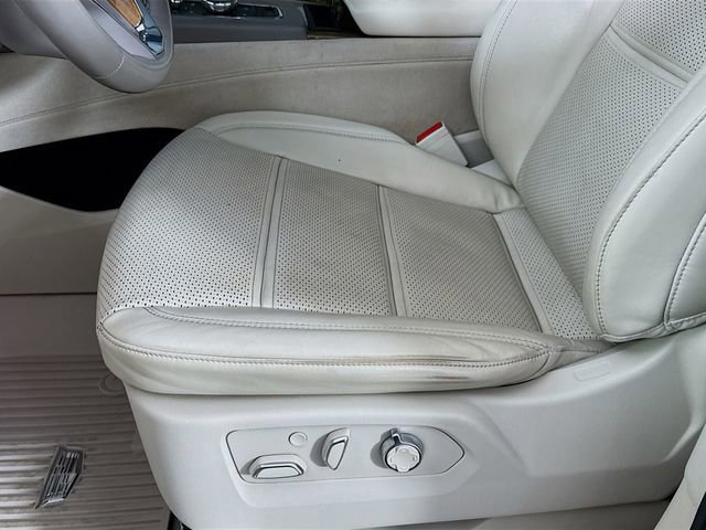 Used 2021 Cadillac Escalade ESV Sport Platinum image 24