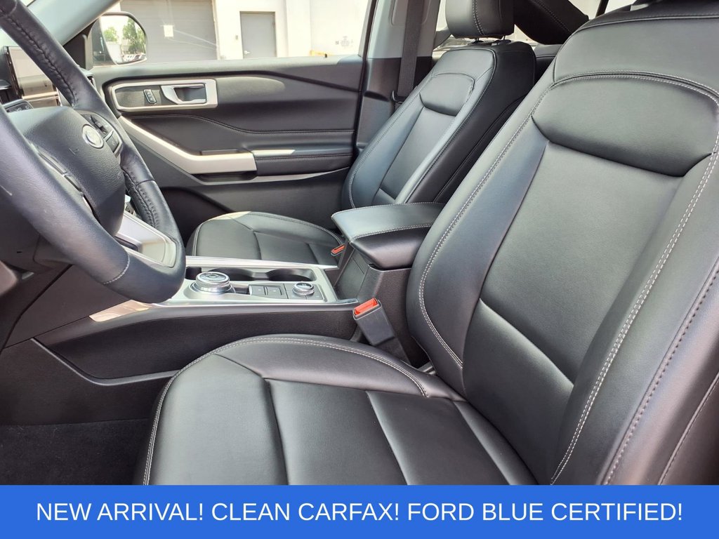 Certified 2024 Ford Explorer XLT AWD/4WD image 3