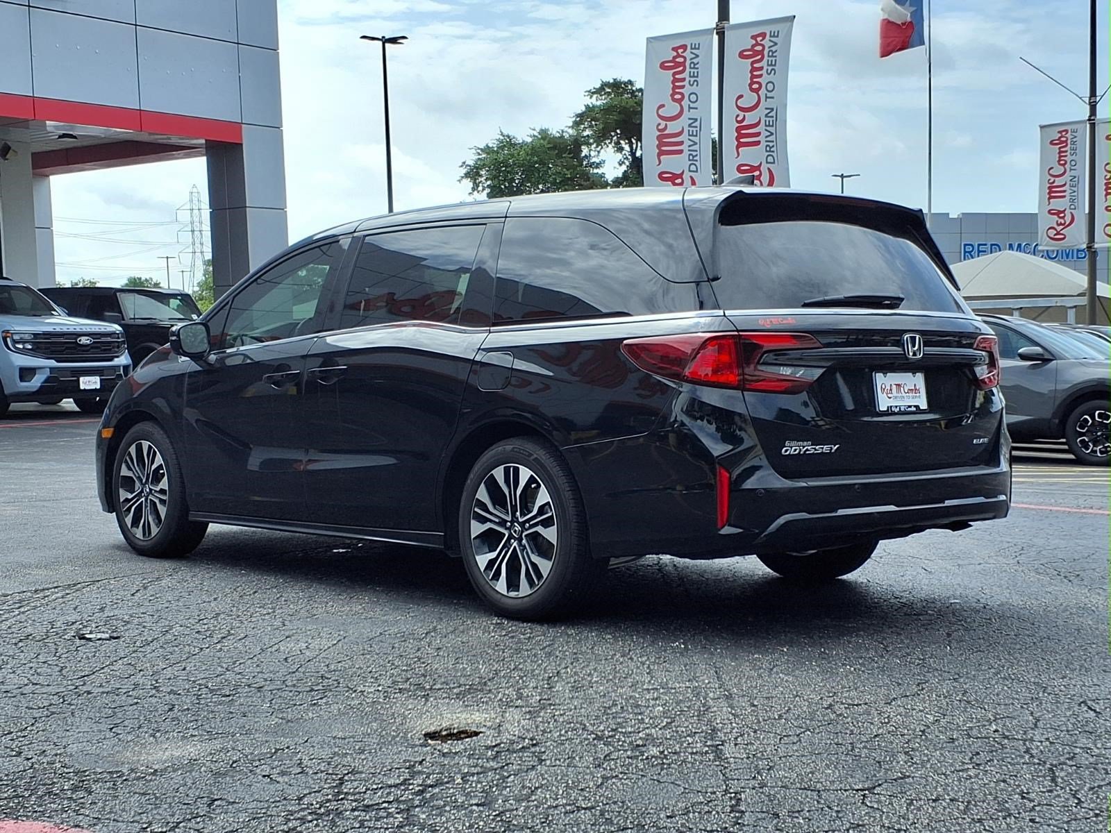 Used 2026 Honda Odyssey Elite image 8