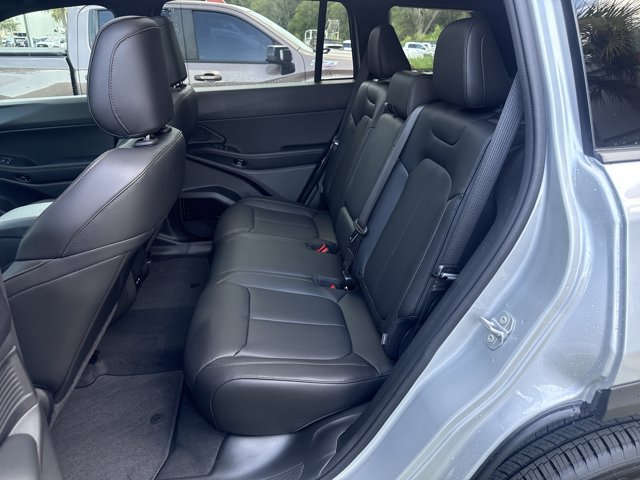 Used 2026 Jeep Cherokee Limited AWD/4WD image 19