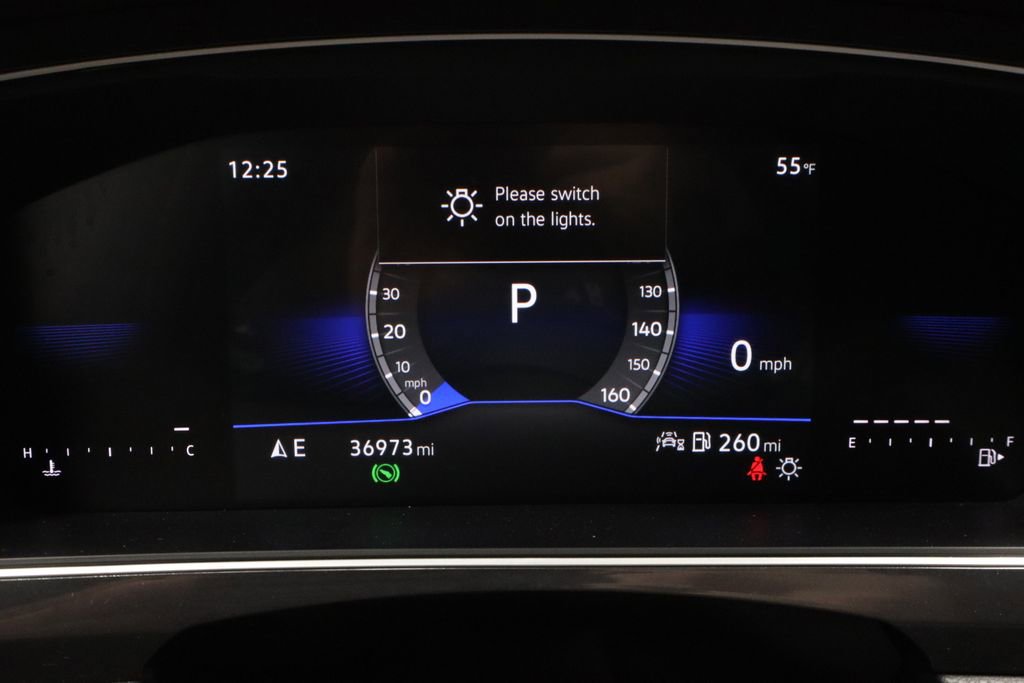 Used 2024 Volkswagen Tiguan SE image 28