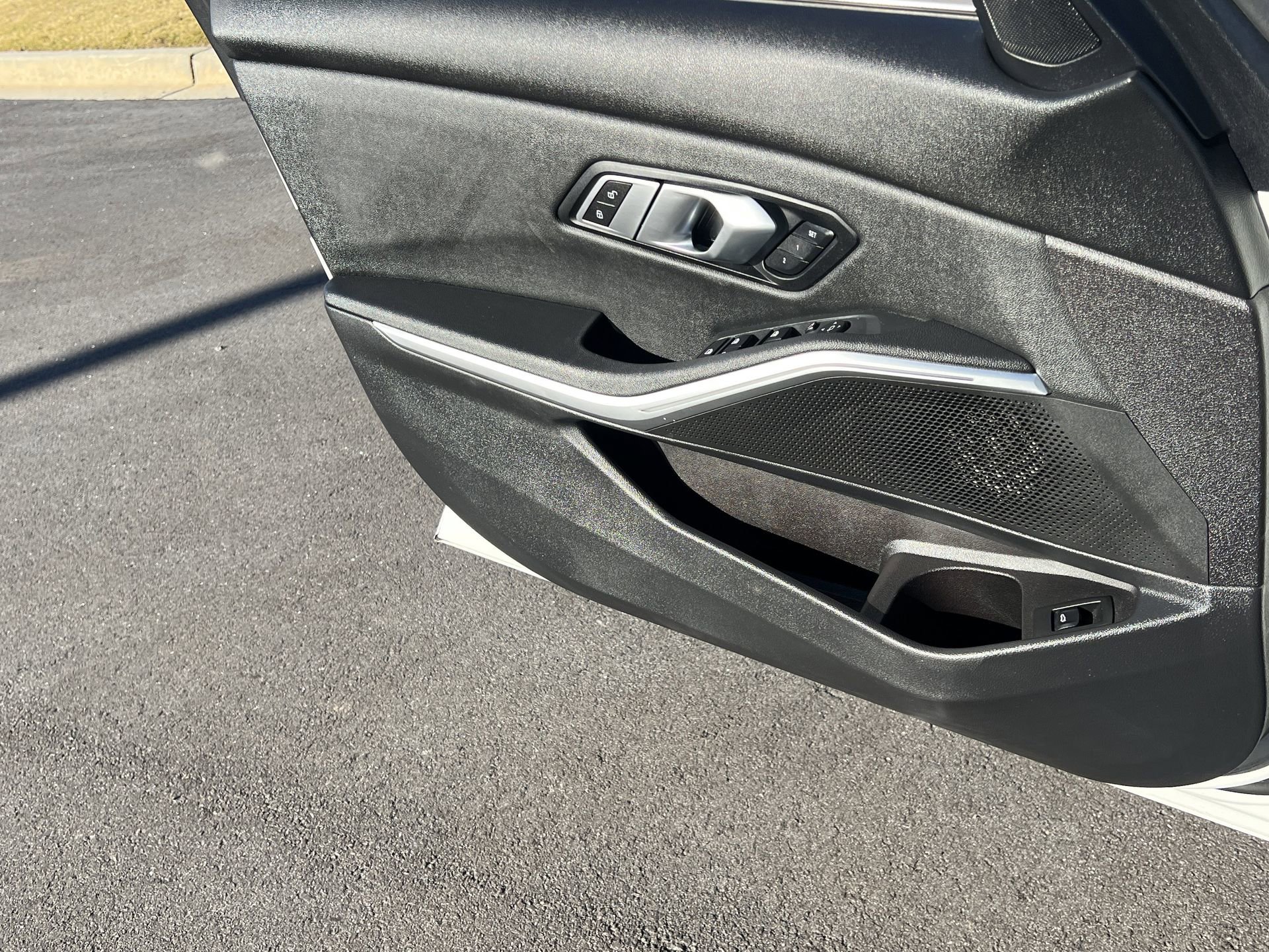 Used 2021 BMW 330i Sedan w/ Convenience Package image 19