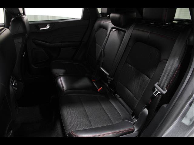 Certified 2025 Ford Escape ST-Line AWD/4WD image 18
