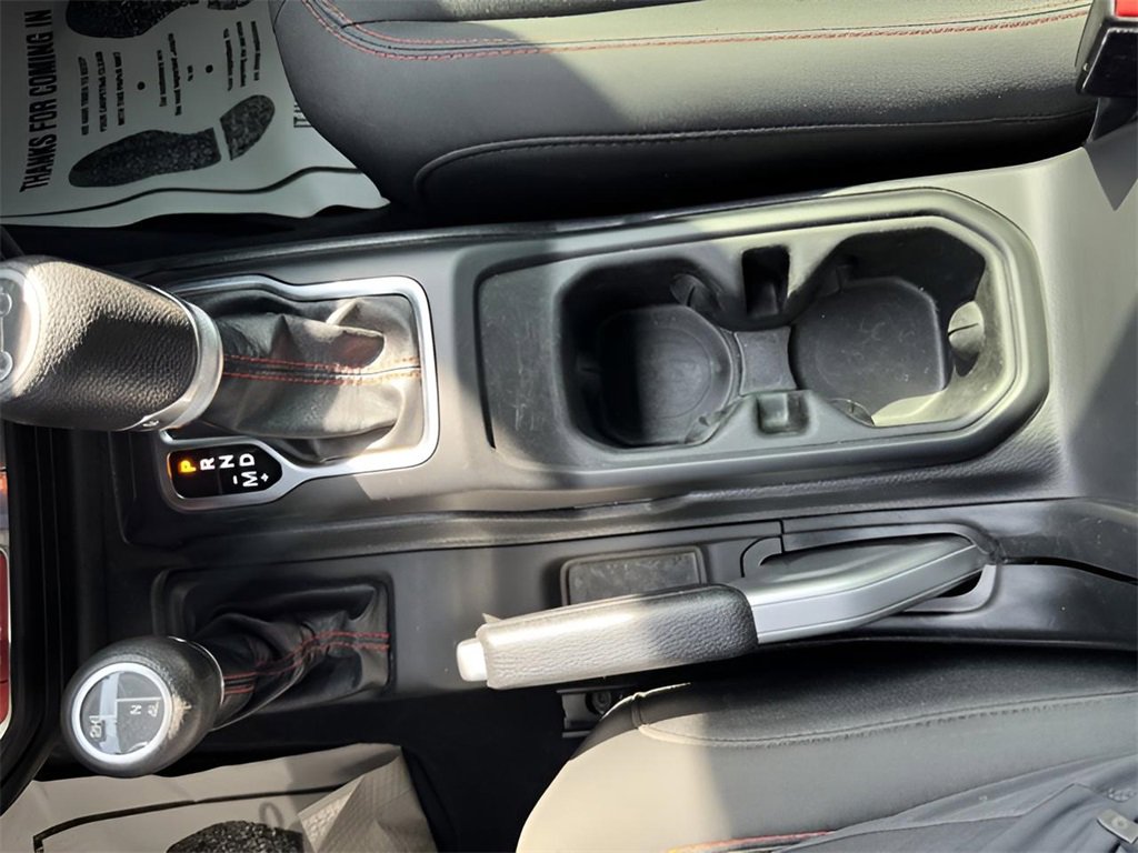 Used 2018 Jeep Wrangler Unlimited Rubicon image 30