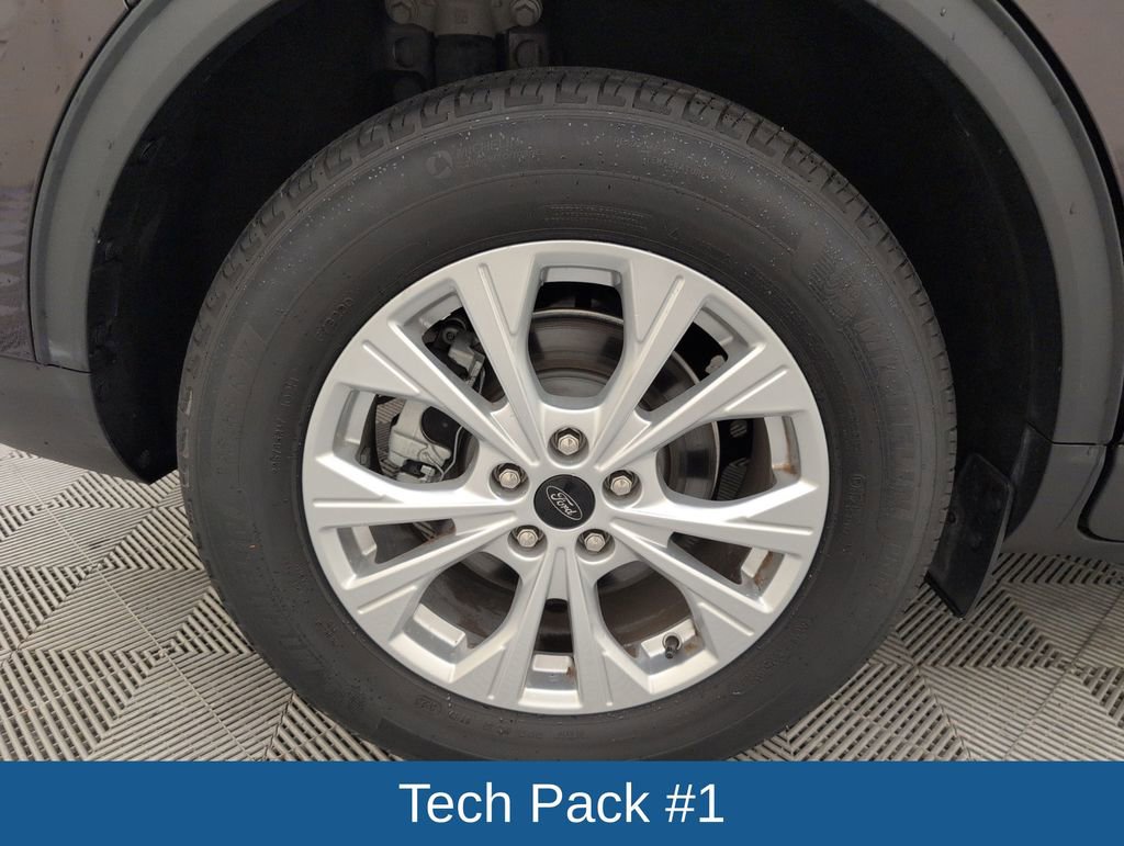 Certified 2023 Ford Escape Active w/ Tech Pack #1 FWD image 17