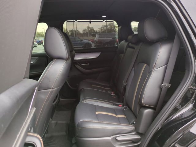 Used 2025 MAZDA CX-70 3.3 Turbo w/ Premium Plus Pkg image 16