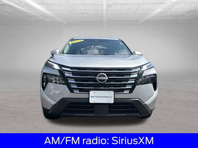 Used 2024 Nissan Rogue SV AWD/4WD image 4
