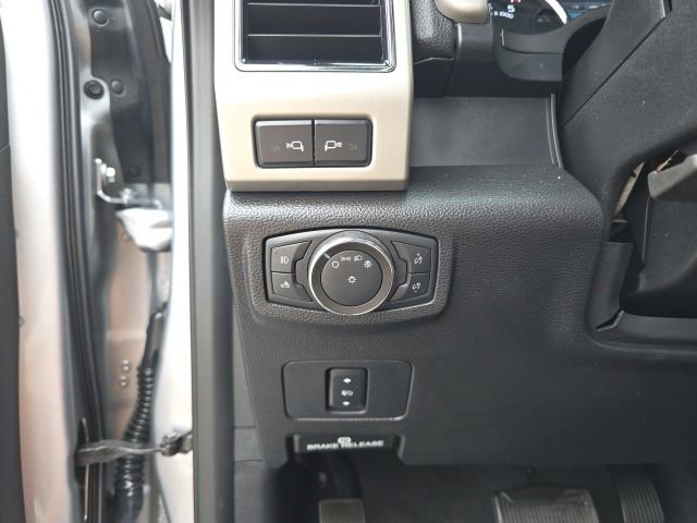 Certified 2021 Ford F350 Lariat w/ Chrome Package AWD/4WD image 25