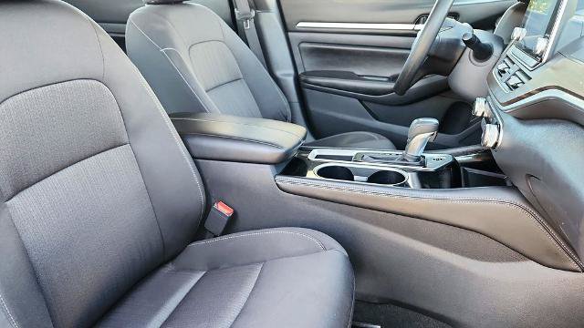 Used 2023 Nissan Altima 2.5 SV FWD image 26
