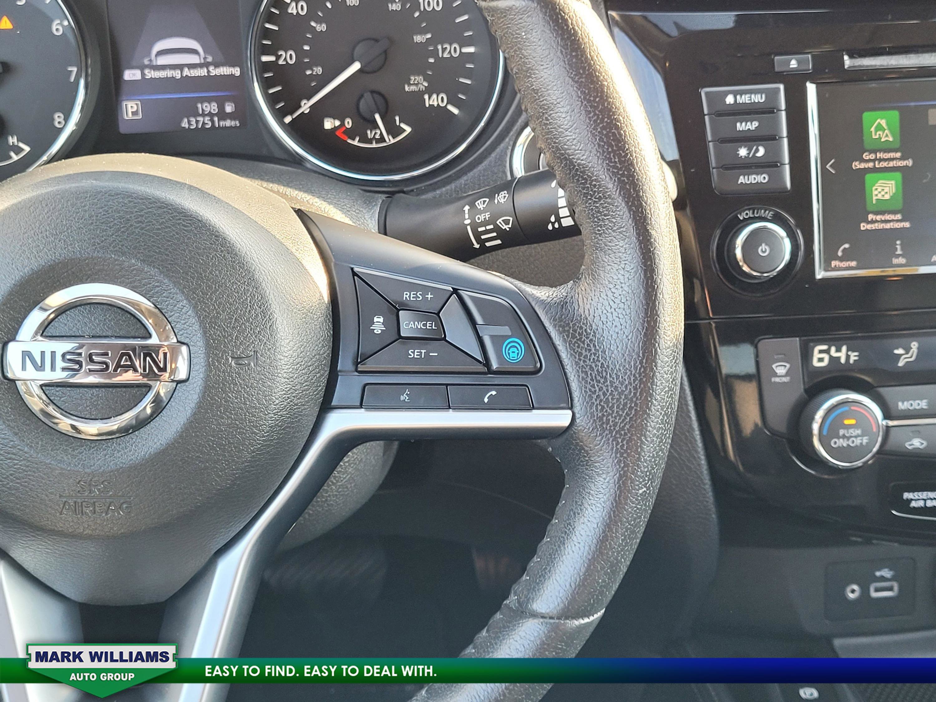 Used 2019 Nissan Rogue SL w/ Premium Package image 13