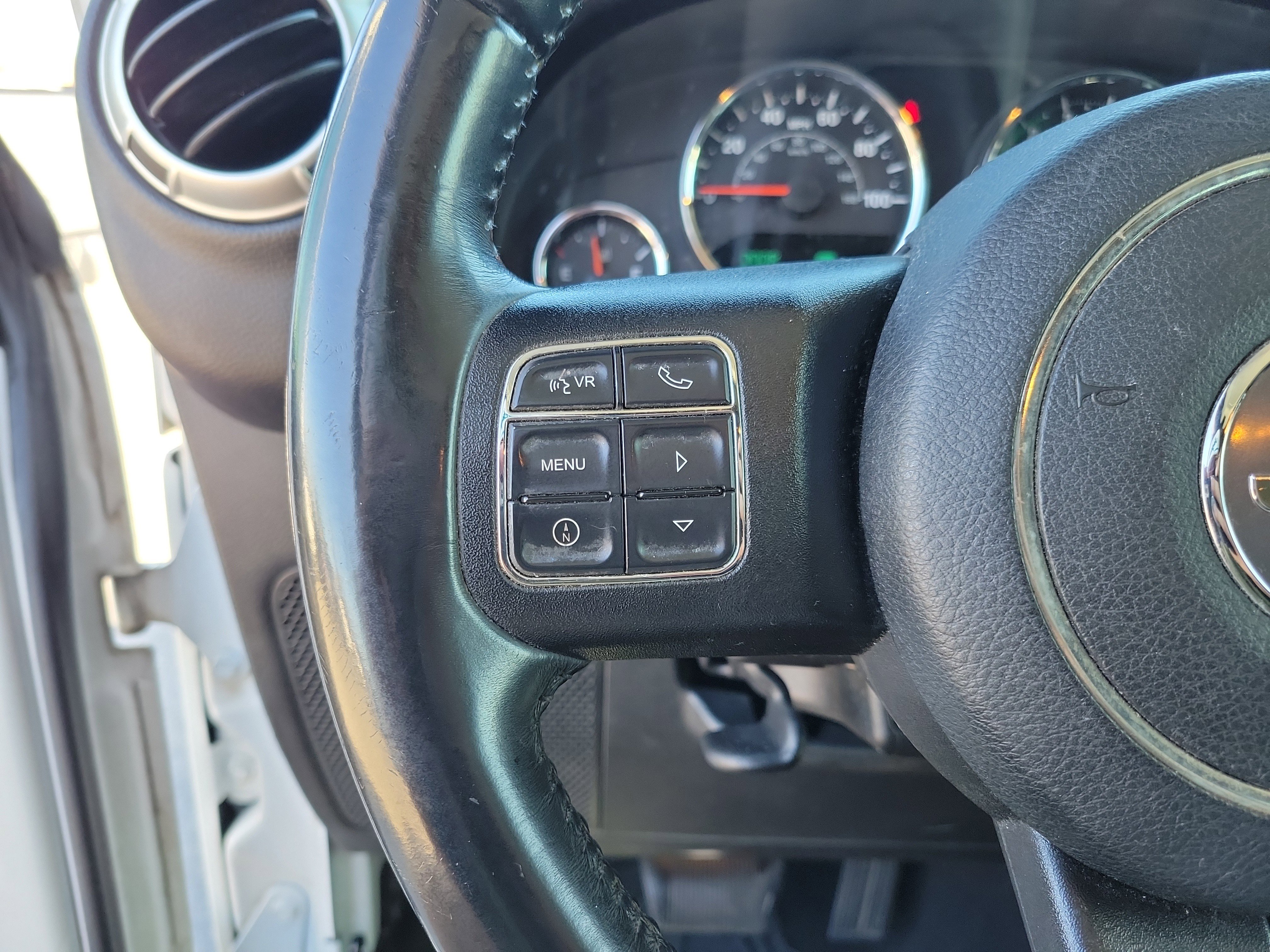 Used 2017 Jeep Wrangler Unlimited Sahara w/ Max Tow Package image 11