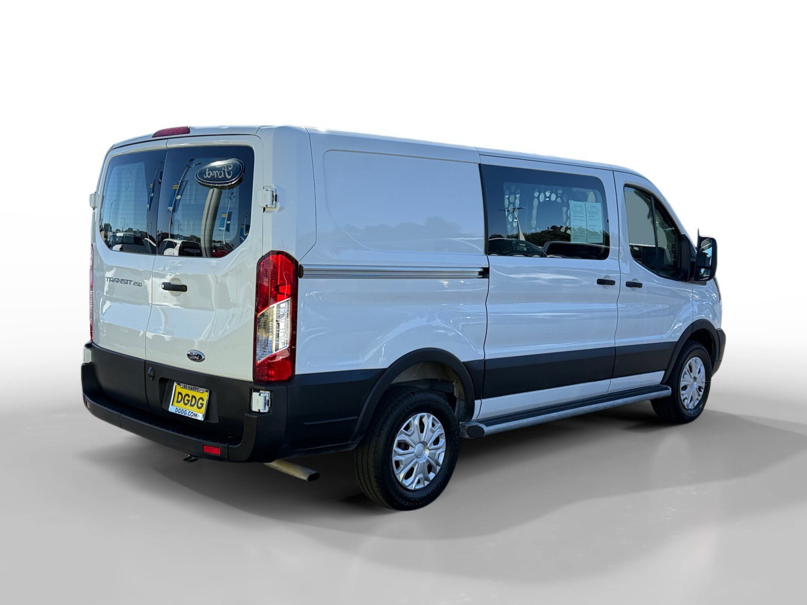 Certified 2025 Ford Transit 250 Low Roof w/ Exterior Upgrade Package RWD image 5