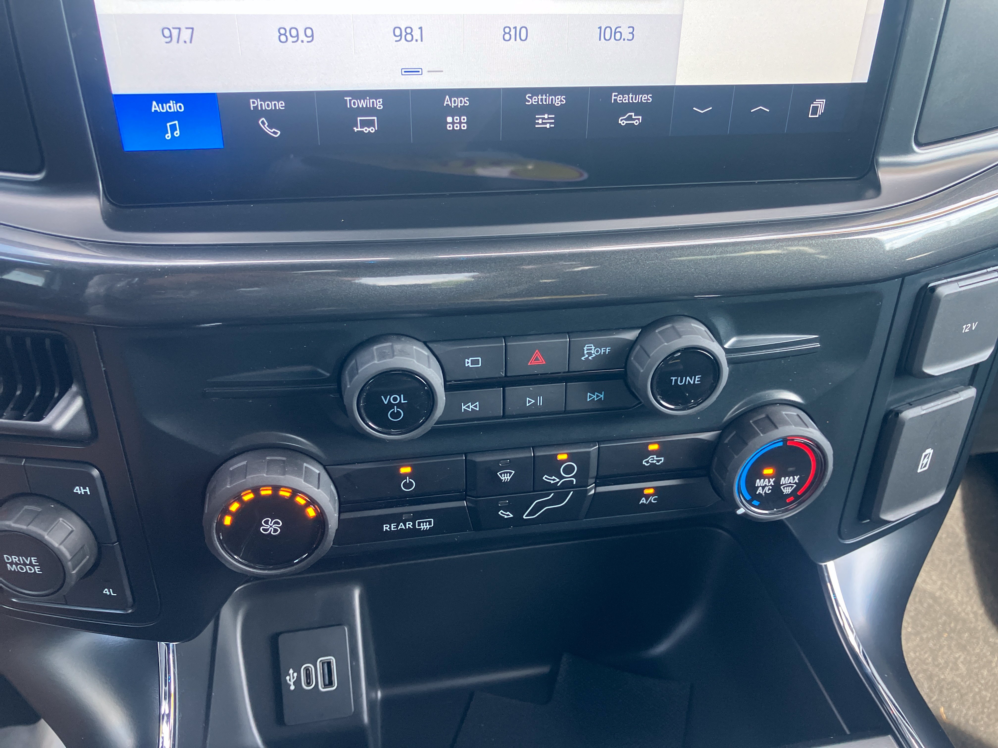 Certified 2025 Ford F150 STX w/ Equipment Group 200A AWD/4WD image 26