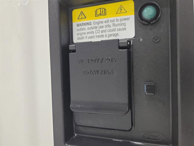 Certified 2024 Ford F350 Platinum w/ Snow Plow Prep Package image 10