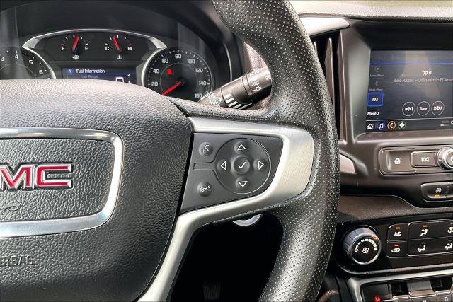 Used 2024 GMC Terrain SLE AWD/4WD image 19