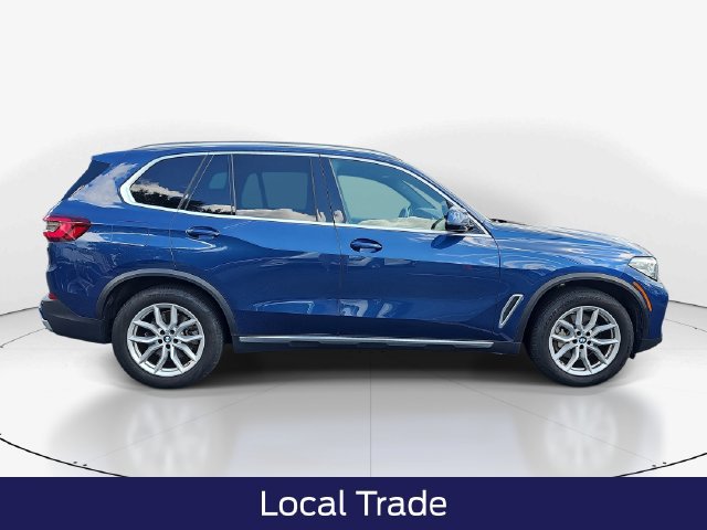 Used 2022 BMW X5 xDrive40i AWD/4WD image 3