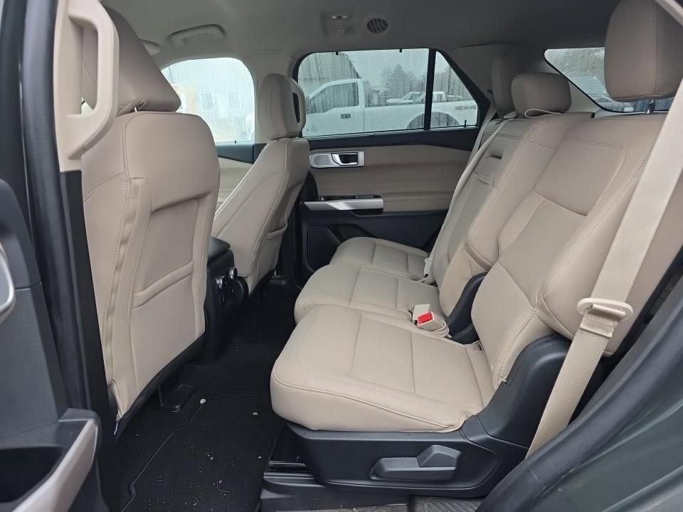 Certified 2023 Ford Explorer Limited w/ Limited Technology Package AWD/4WD image 10