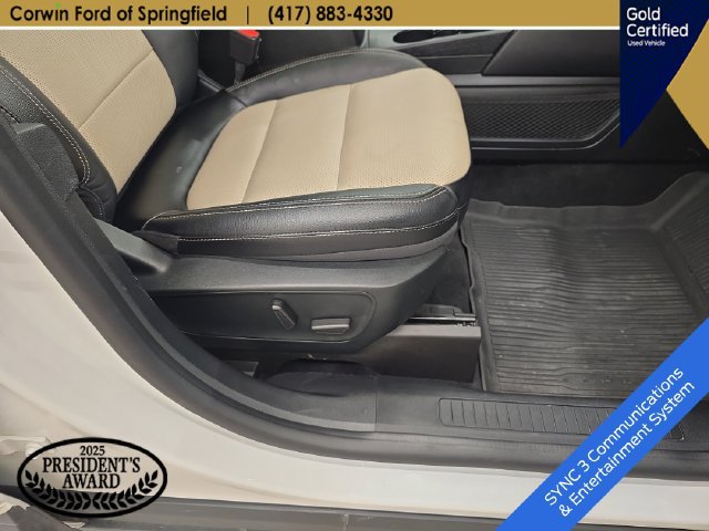 Certified 2022 Ford Escape Titanium w/ Titanium Elite Package AWD/4WD image 12