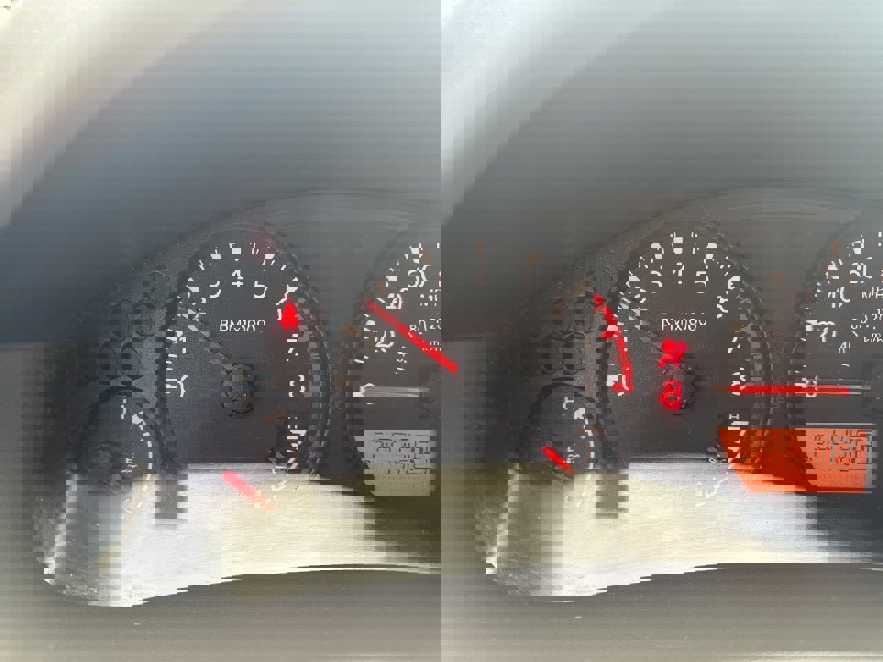 Used 2019 Nissan Frontier SV image 11