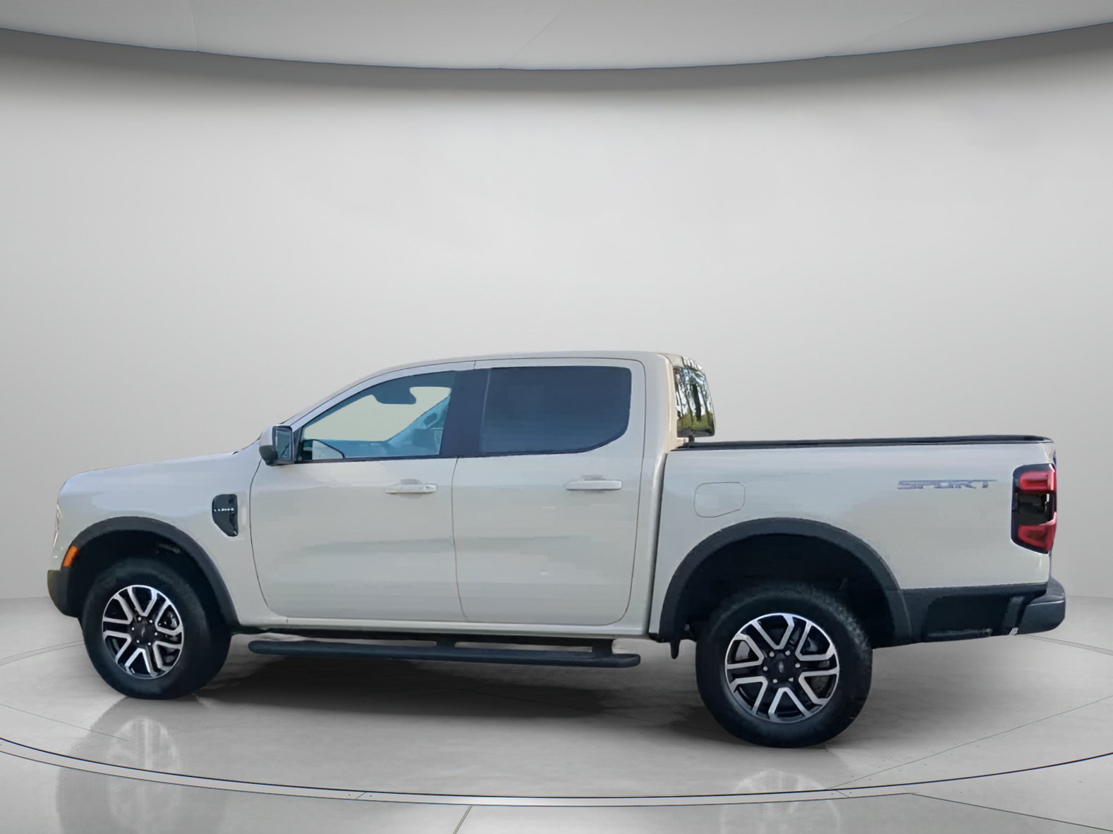 Certified 2026 Ford Ranger Lariat RWD image 17