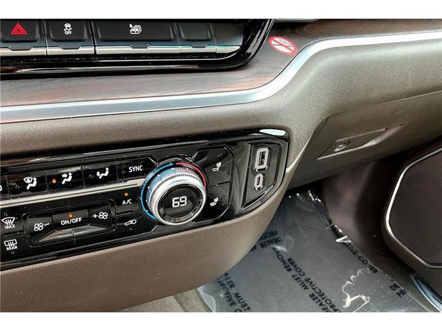 Used 2026 GMC Sierra 1500 SLT AWD/4WD image 19