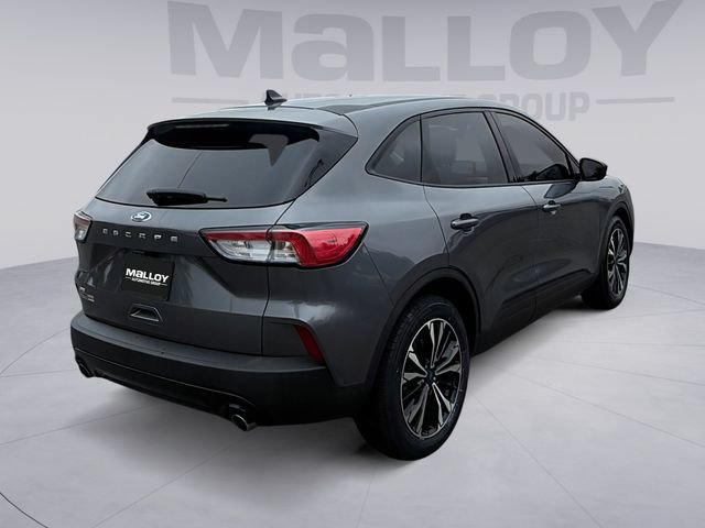 Certified 2021 Ford Escape SE w/ SE Sport Appearance Package FWD image 5