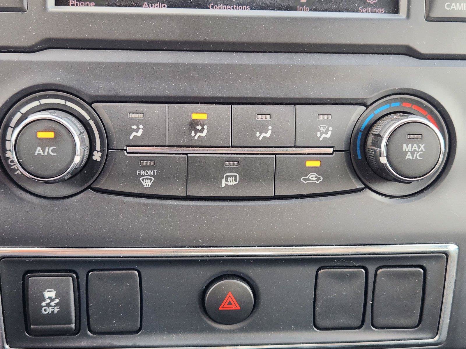 Used 2019 Nissan Titan SV RWD image 15