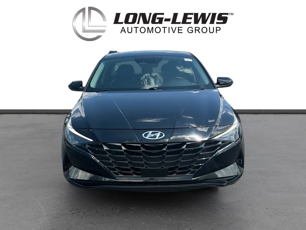 Used 2023 Hyundai Elantra Limited FWD image 11