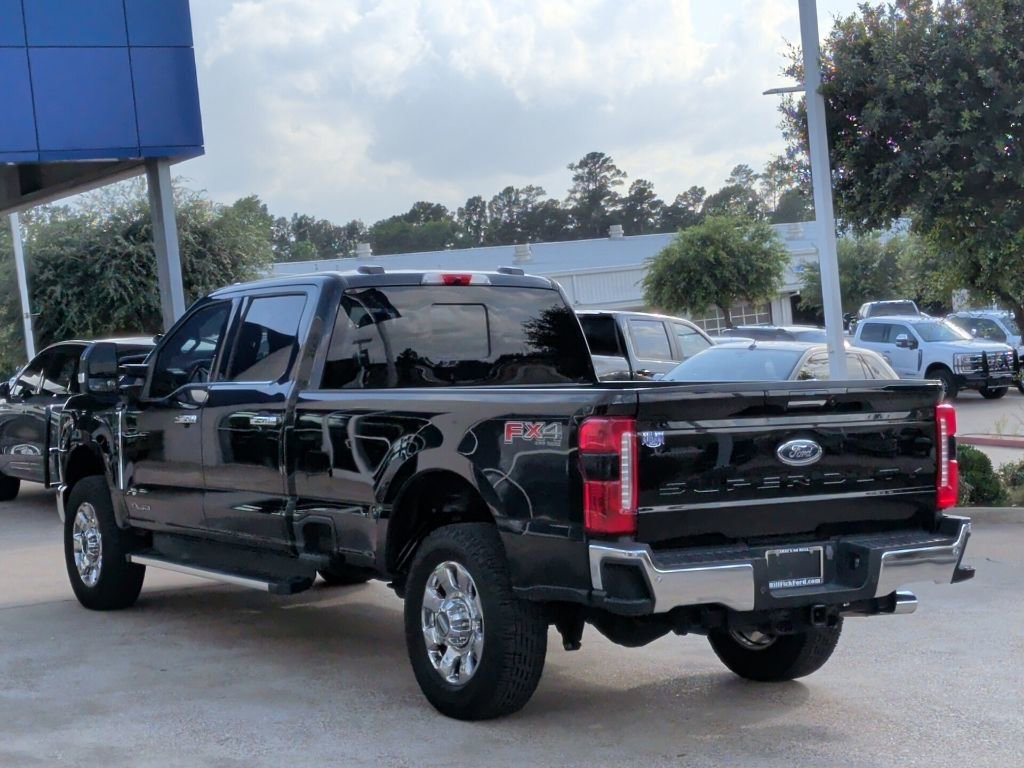 Certified 2023 Ford F350 Lariat w/ Chrome Package AWD/4WD image 7