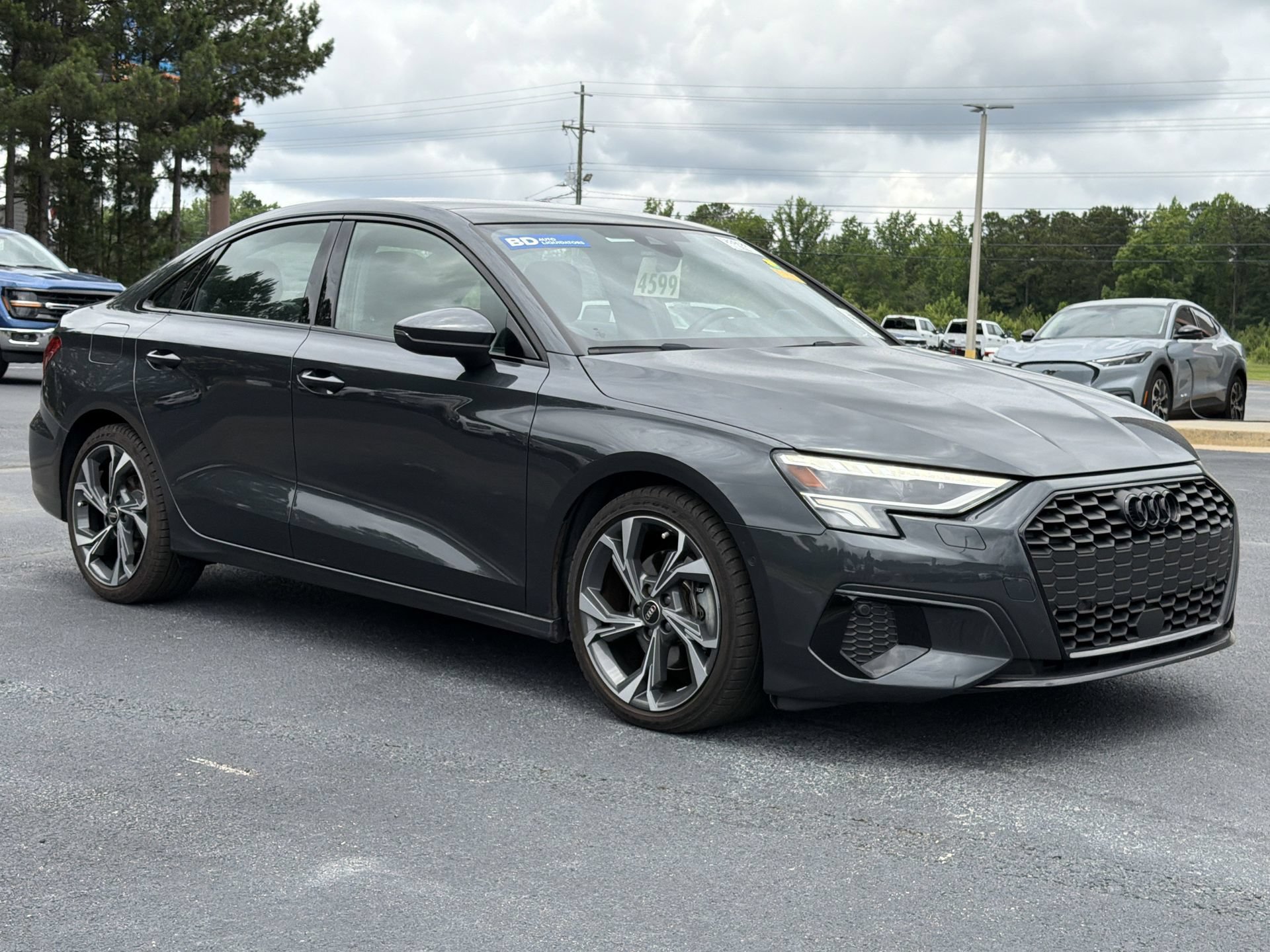 Used 2023 Audi A3 2.0T Premium Plus w/ Premium Plus Package FWD image 9