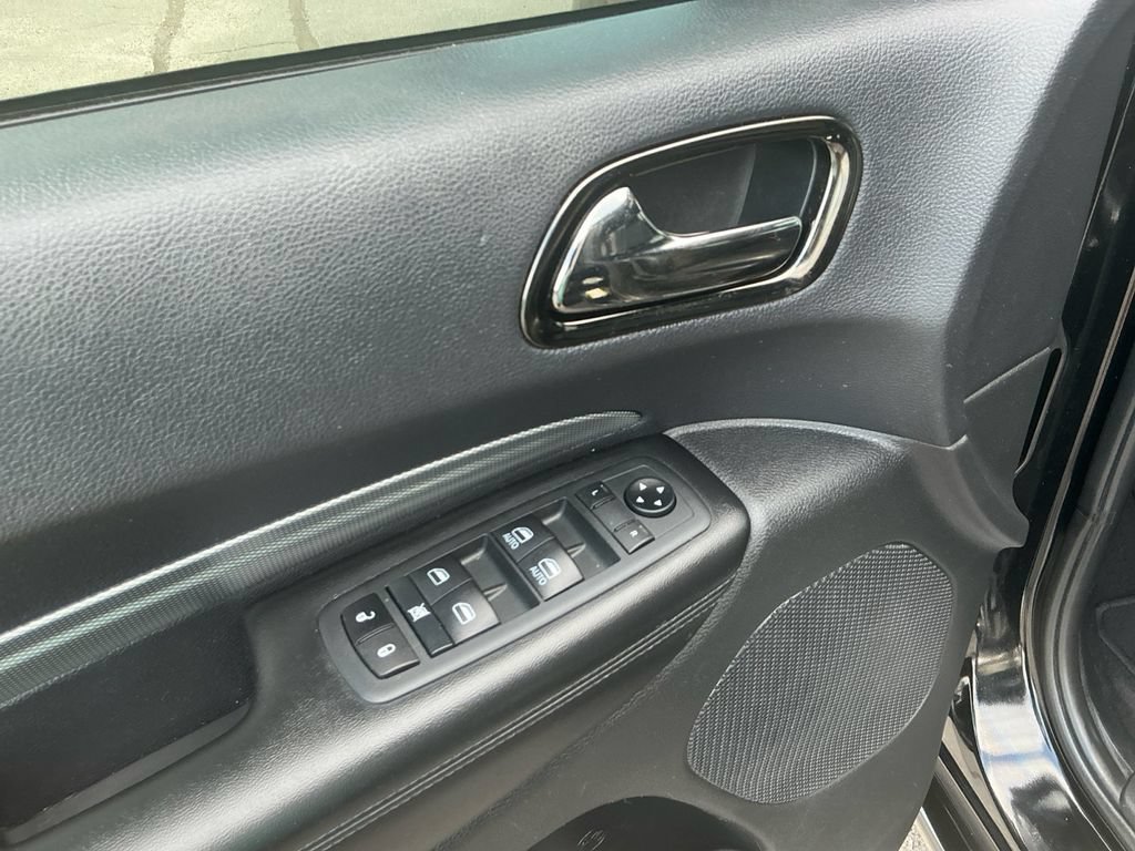 Used 2020 Dodge Durango GT RWD image 16