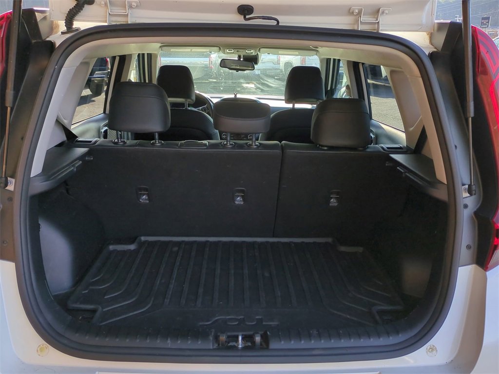 Used 2020 Kia Soul EX image 12