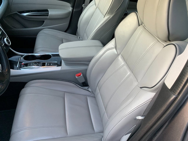 Used 2020 Acura TLX V6 w/ Technology Package FWD image 18