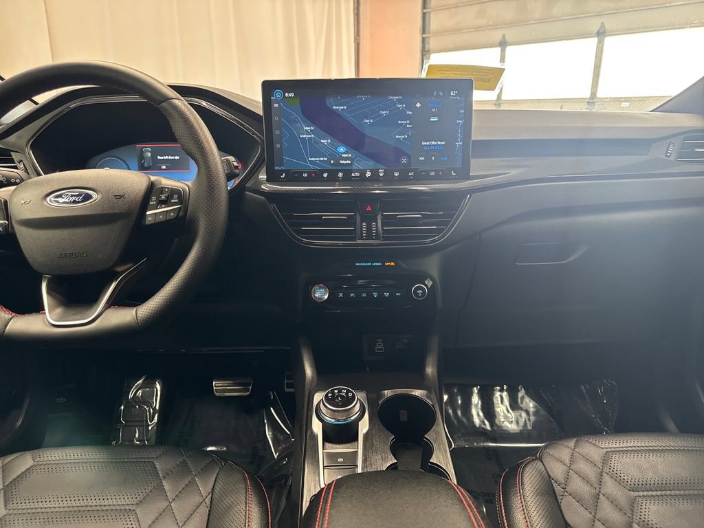 Certified 2024 Ford Escape ST-Line Elite w/ Premium Technology Package AWD/4WD image 19