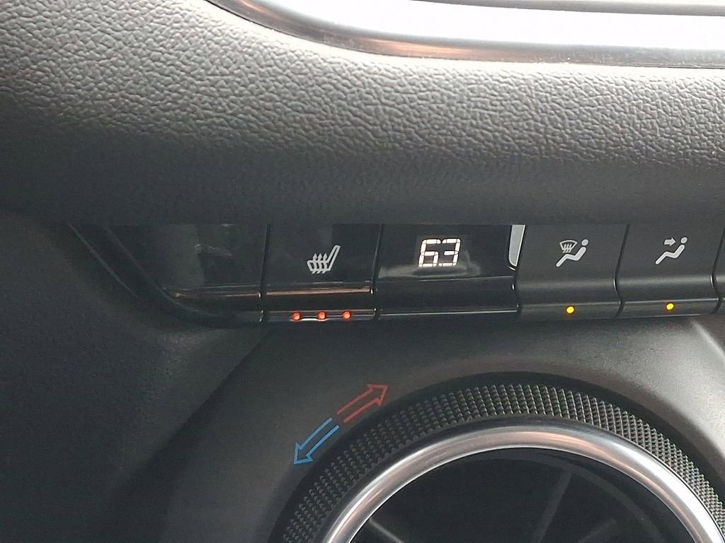 Used 2019 Chevrolet Blazer LT AWD/4WD image 26