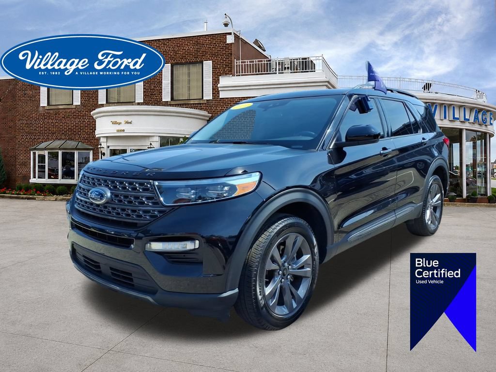 Certified 2024 Ford Explorer XLT w/ Equipment Group 202A