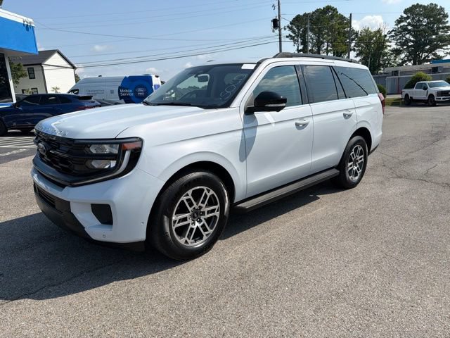 Certified 2025 Ford Expedition Active RWD image 12