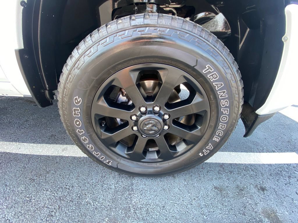 Used 2024 RAM 2500 Big Horn w/ Night Edition AWD/4WD image 28