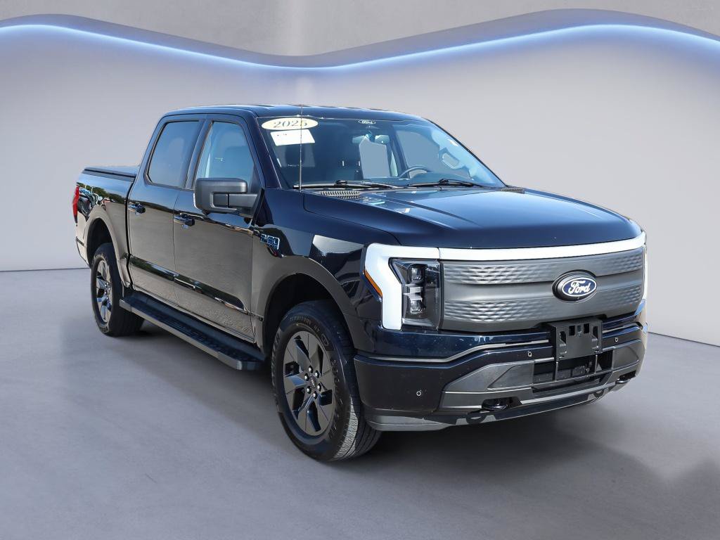 Certified 2025 Ford F150 Lightning Flash AWD/4WD image 9