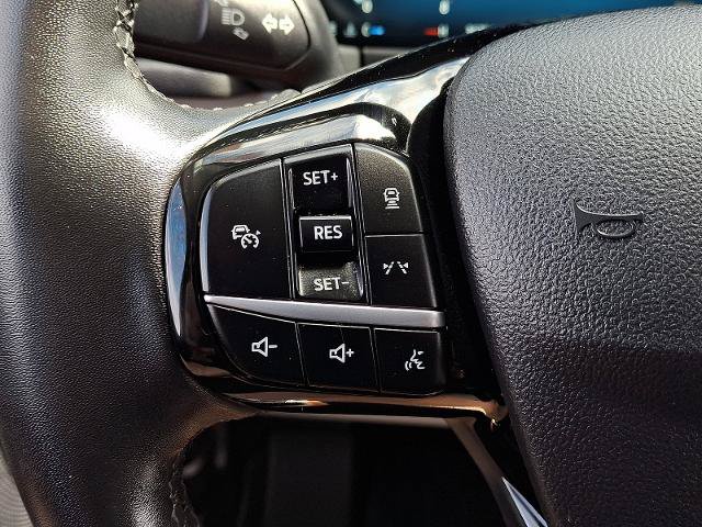 Certified 2023 Ford Escape Platinum AWD/4WD image 21