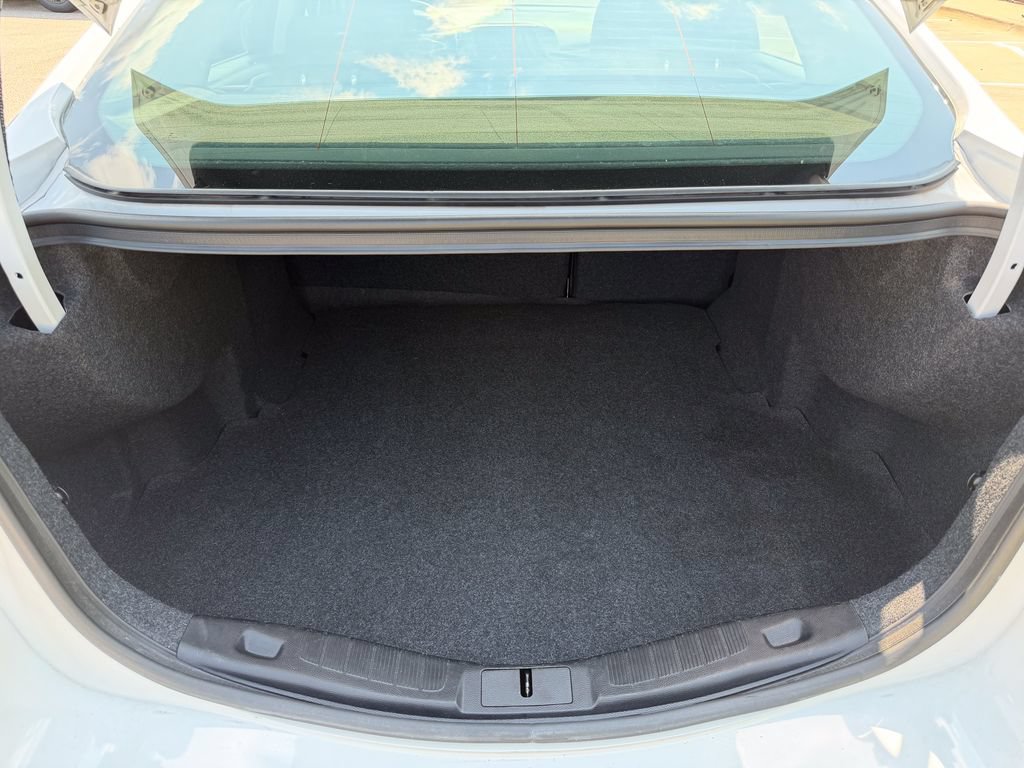 Certified 2020 Ford Fusion SE FWD image 14