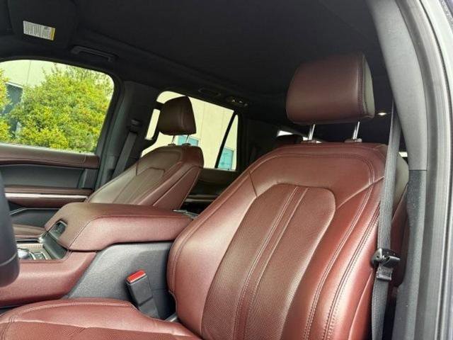 Certified 2022 Ford Expedition Max Limited image 16