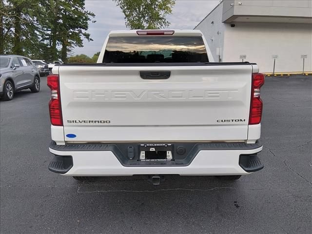 Used 2022 Chevrolet Silverado 1500 Custom AWD/4WD image 5