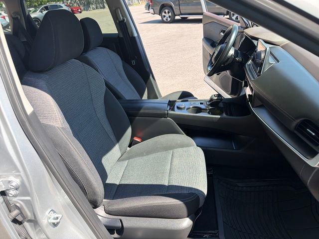 Used 2023 Nissan Rogue SV AWD/4WD image 21