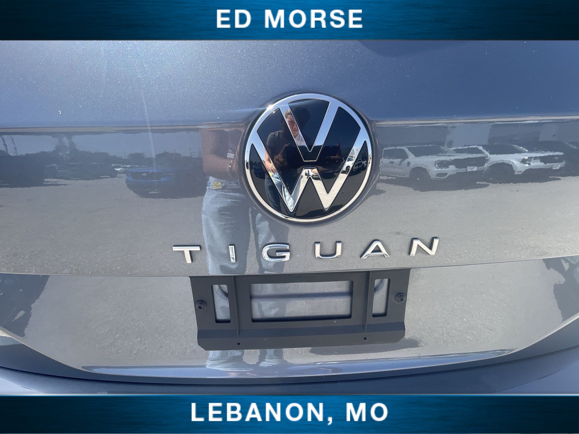 Used 2024 Volkswagen Tiguan SE R-Line AWD/4WD image 30