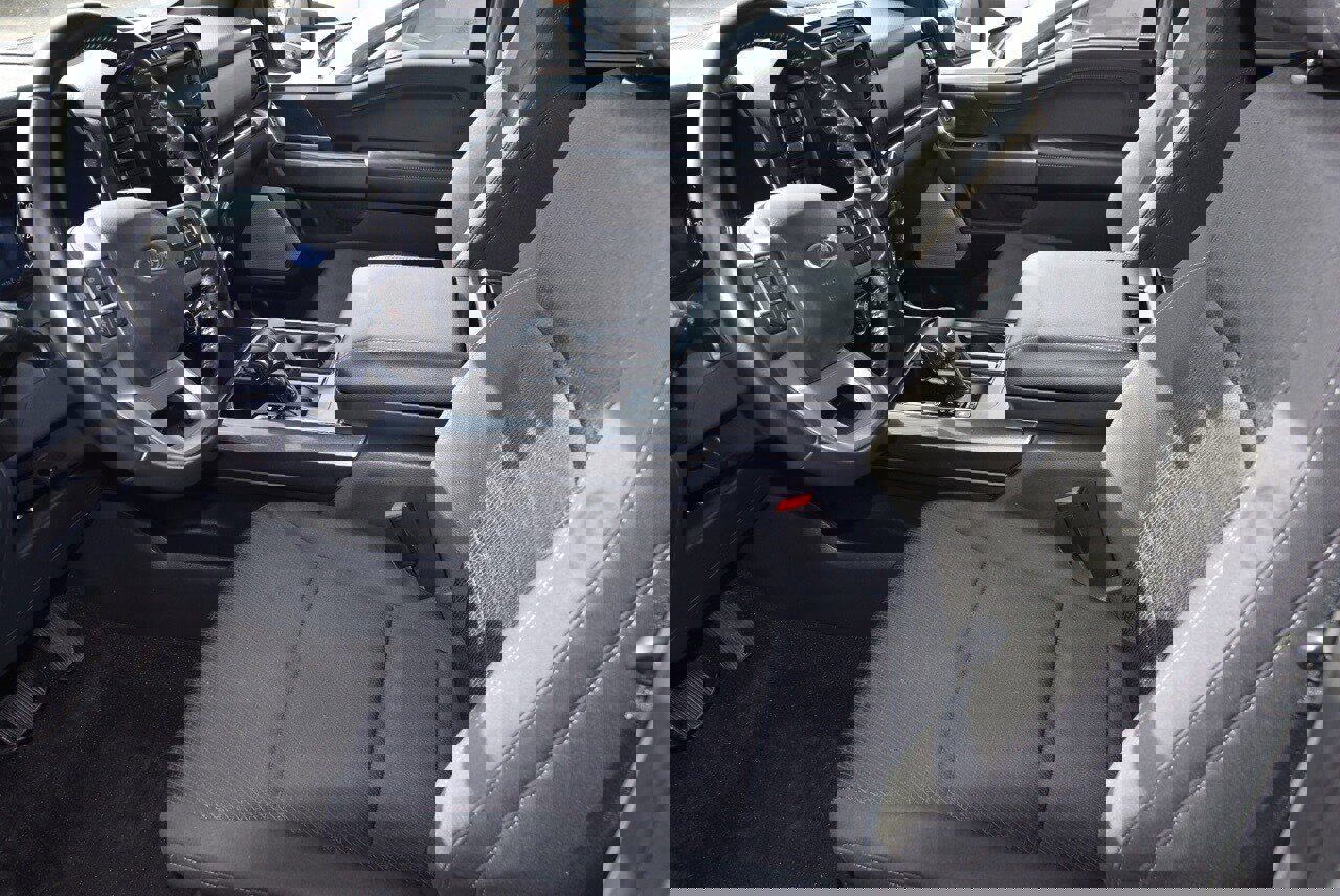 Certified 2022 Ford F150 XLT w/ Equipment Group 302A High image 9