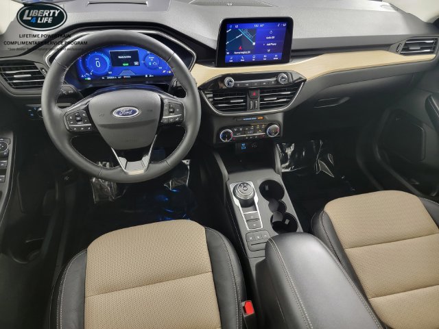 Certified 2022 Ford Escape Titanium w/ Titanium Elite Package AWD/4WD image 36